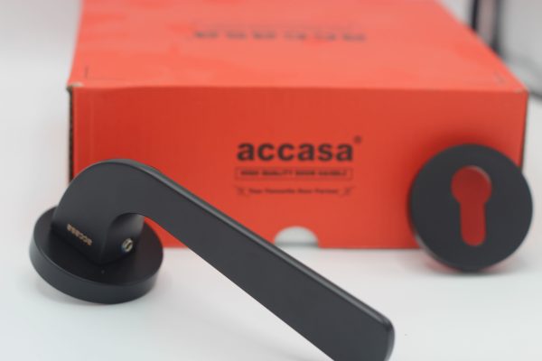 Accasa door lock